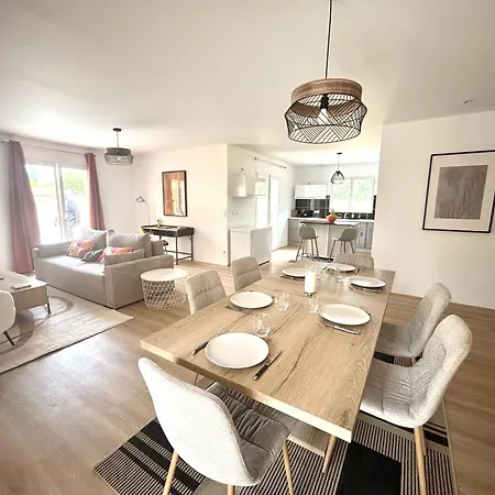 Vila 8 Personnes Avec Piscine Villeneuve-de-la-Raho
